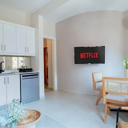 Bright And Cozy 2br In The Center Of Buyukada Apartment *